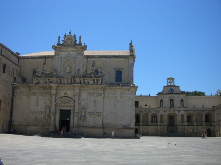 Platz vor dem Dom in Lecce