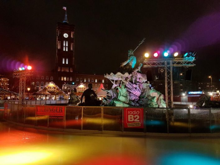 Eisbahn auf der Berliner Weihnachtszeit