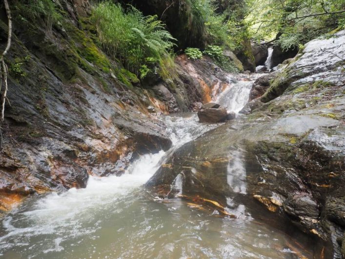 Flitzer Wasserfall oberhalb von Gufidaun