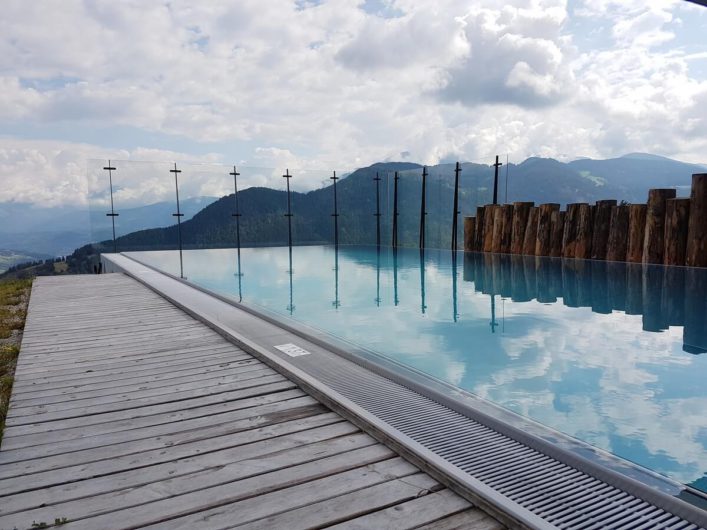 Infinitypool des Hotel Gnollhof