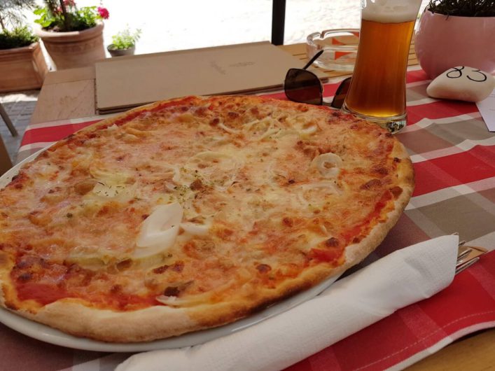 Pizza im Torgglkeller in Klausen