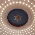 Blick auf die Decke im Staatstheater Cottbus