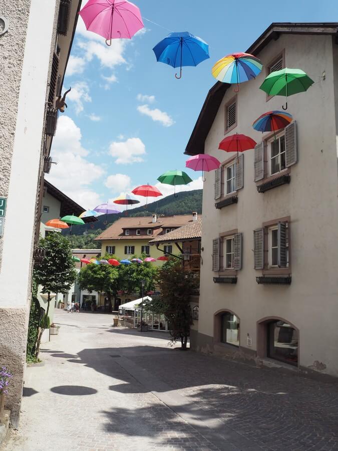 in den Gassen der Altstadt von Klausen