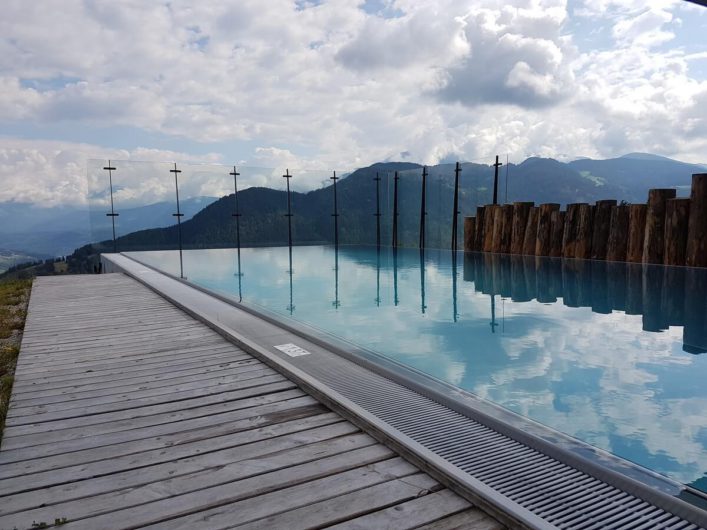 Infinity-Pool vom Hotel Gnollhof