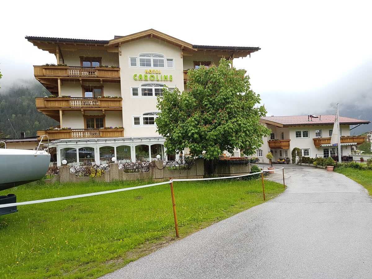 Blick auf das Hotel Liebes Caroline in Pertisau am Achensee