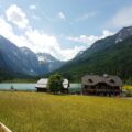 Blick auf den Jägersee und die umliegende Bergwelt