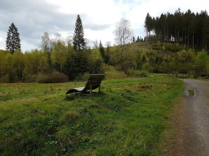 Sinusliege im Schwarzbachtal