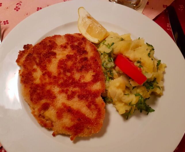 Cordon Bleu mit Kartoffelsalat