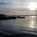 Sonnenaufgang an einem See im Seenland Oder-Spree