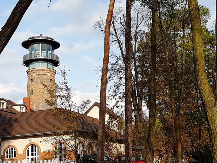 Blick auf den Wasserturm Bad Saarow