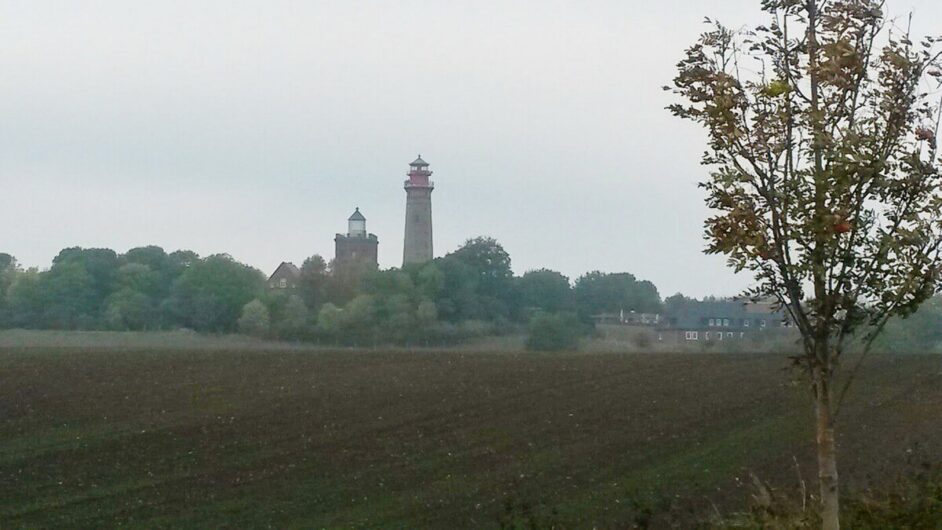 Blick auf die Leuchttürme in Kap Arkona auf Rügen