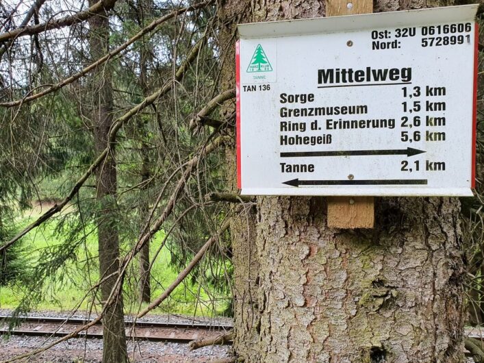 Wanderschild in Tanne im Harz