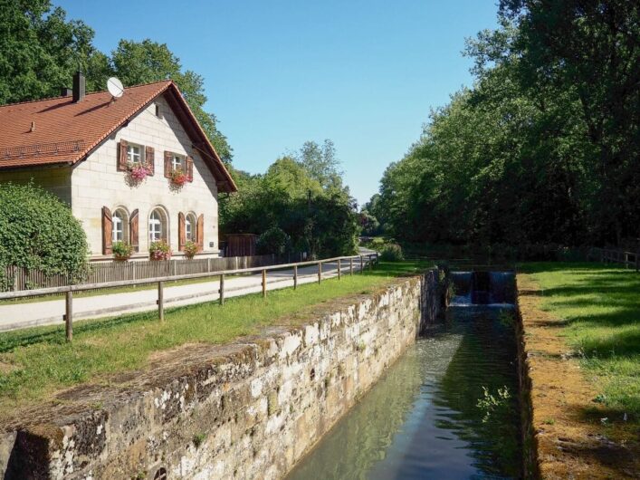 Schleusenwärterhaus am Ludwig-Donau-Main-Kanal