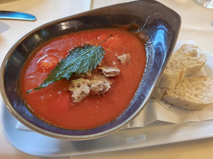 Tomaten-Orangensuppe im Parkhotel Güldene Berge