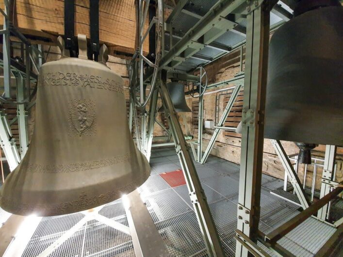 Glocke im Paderborner Dom