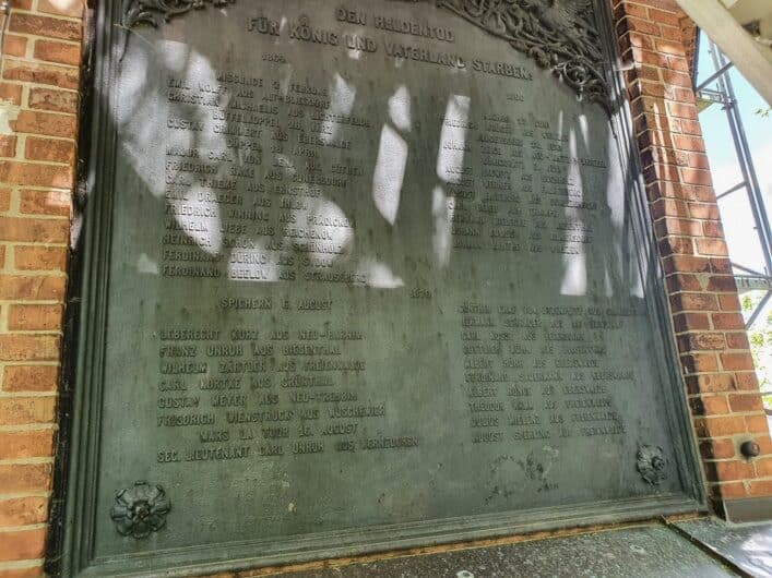 Gedenktafel am Aussichtsturm auf dem Galgenberg