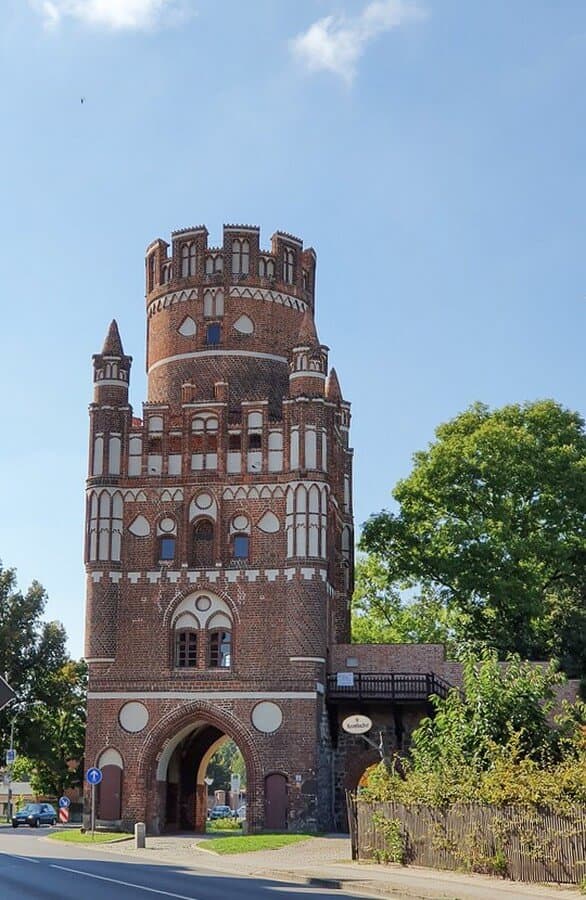 Blick auf das Uenglinger Tor