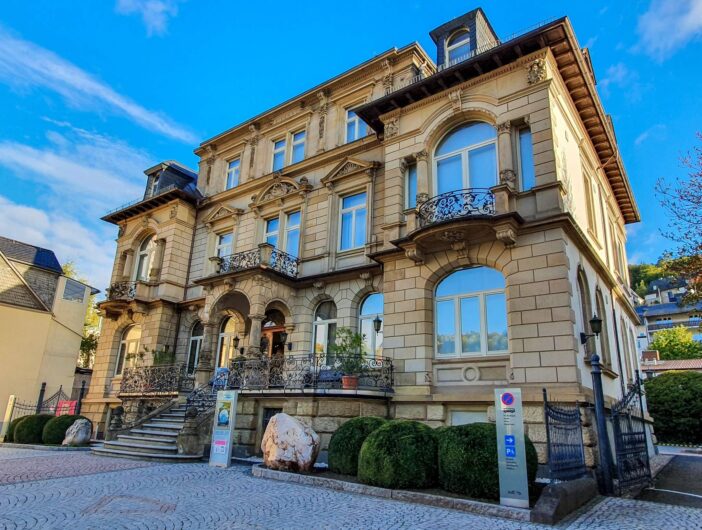 Villa Purper mit dem Deutschen Edelsteinmuseum