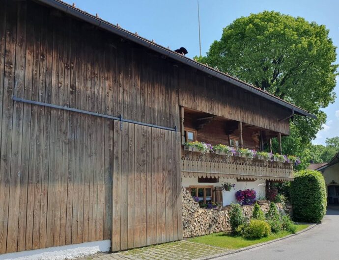 Bauernhaus aus Holz in Lenggries