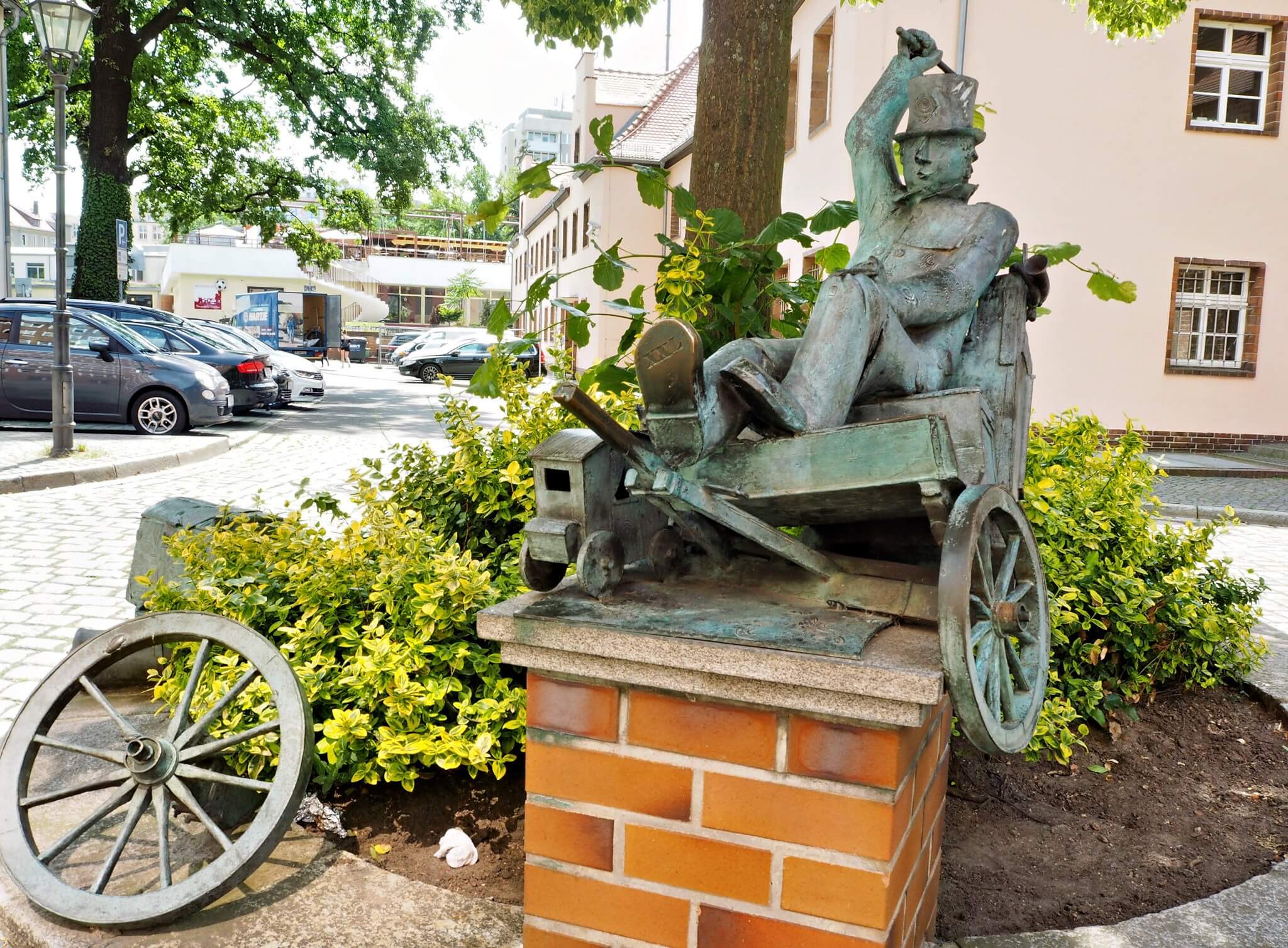 Skultpur des Cottbuser Postkutscher